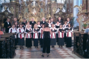 	Смесеният хор „Априлов-Палаузов“ при едноименното габровско читалище обра овациите на