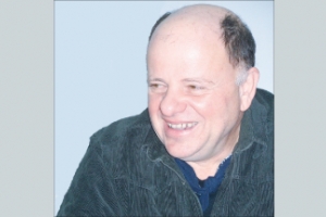 <p>Писателят хуморист и главен редактор на вестник „Стършел“ Михаил Вешим