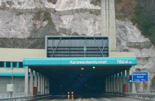 ../Dvulentov-tunel-sv-rzva-ot-desetiletiya-avstriya-i-Sloveniya---v-preki-magistralite-ot-dvete-strani