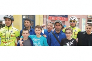 <p>Състезател на колоездачен клуб „Янтра“ получи покана да бъде част