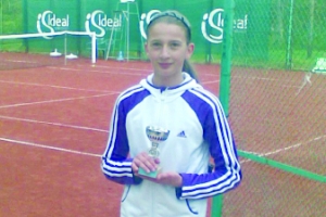 <p>Купа за второ място спечели състезателката на тенис клуб „Габрово“